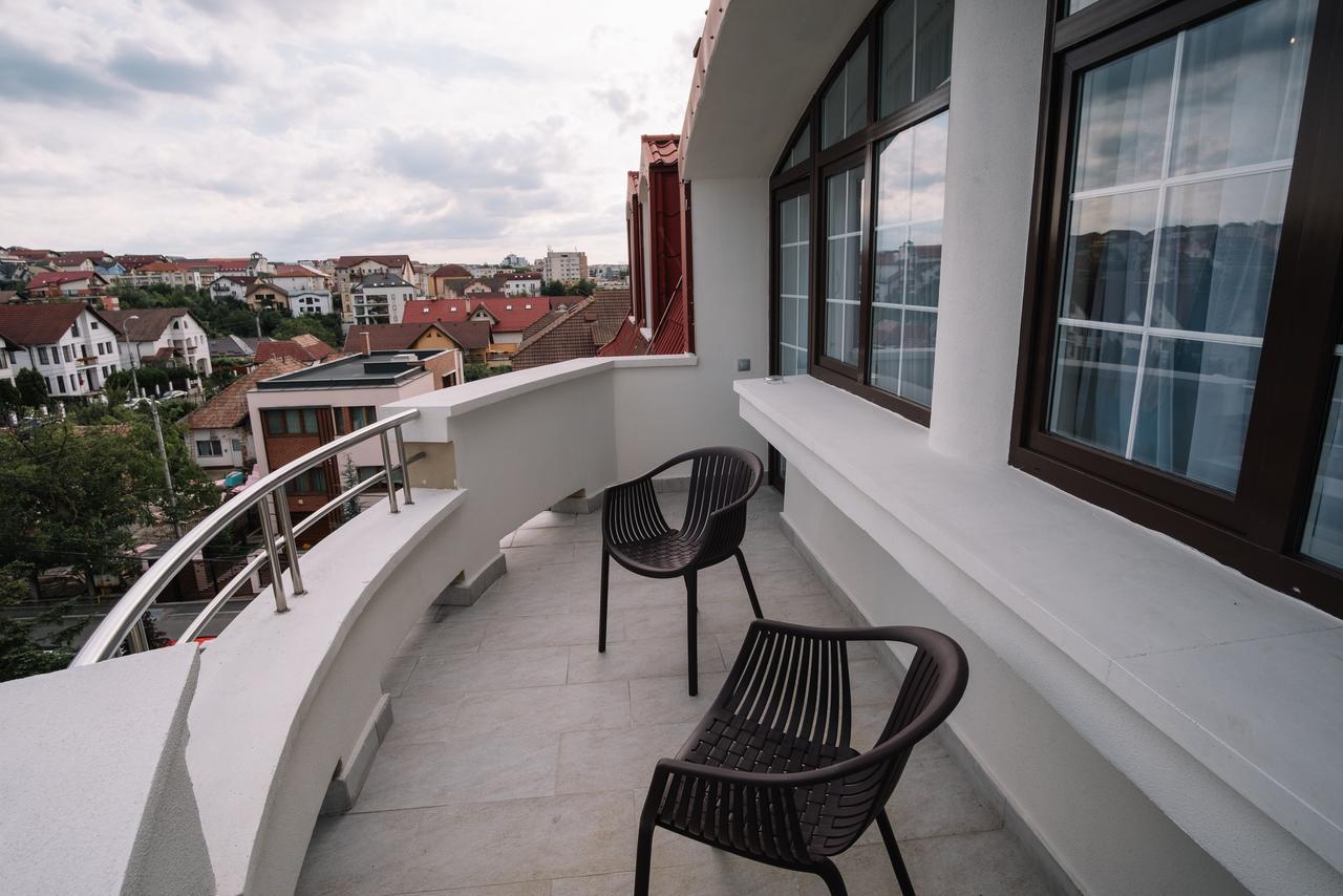 Norm Hill Hotel Cluj-Napoca Ngoại thất bức ảnh