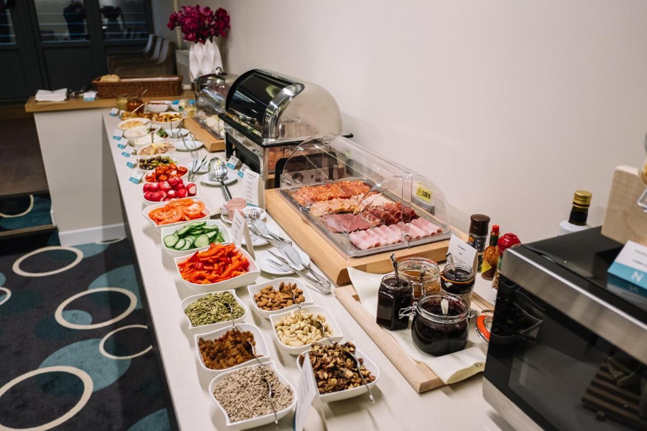 Norm Hill Hotel Cluj-Napoca Ngoại thất bức ảnh