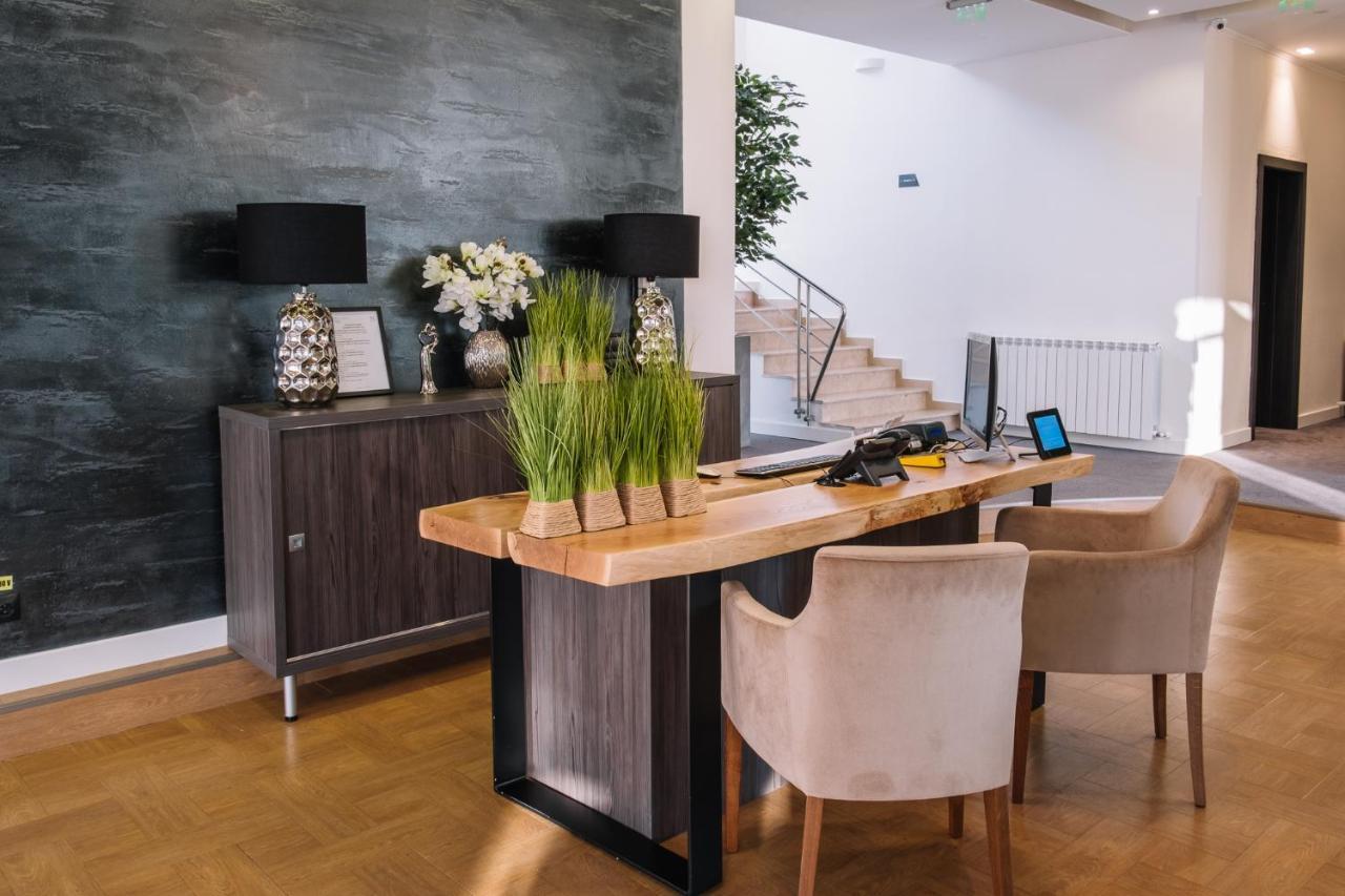 Norm Hill Hotel Cluj-Napoca Ngoại thất bức ảnh